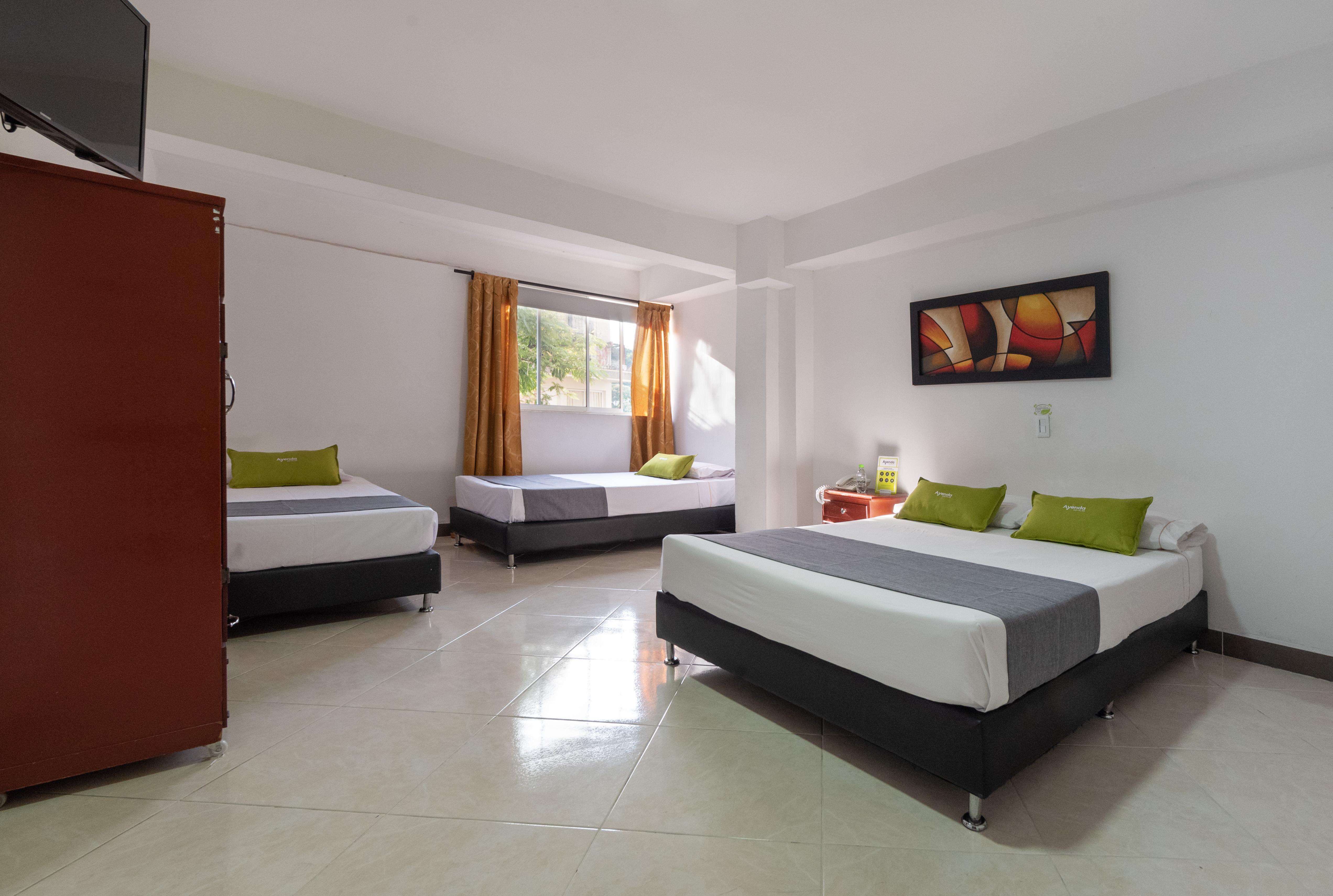 Ayenda 1234 Imperio 70 Hotel Medellin Ngoại thất bức ảnh